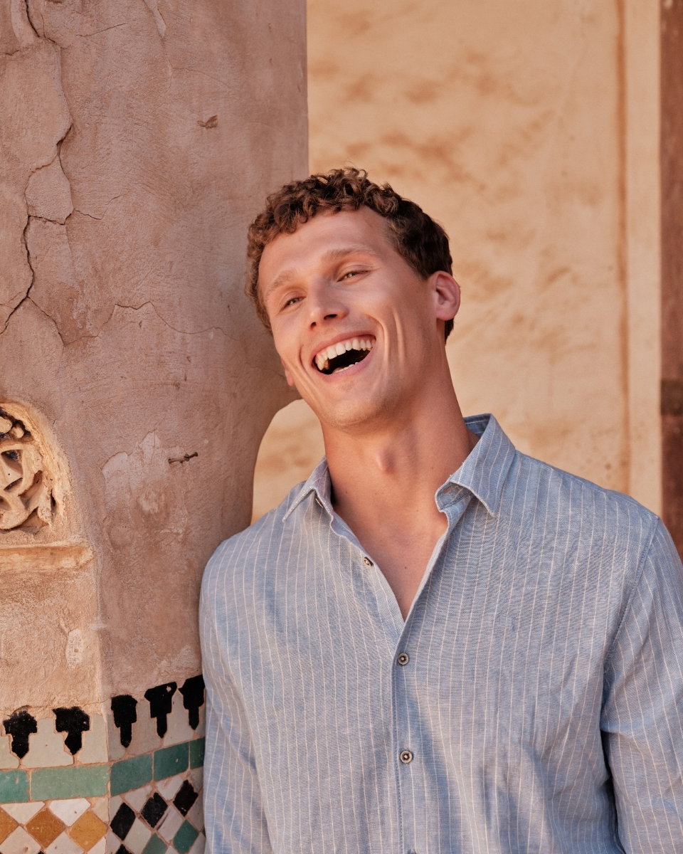 Linen blend shirt with fine stripes | Blue