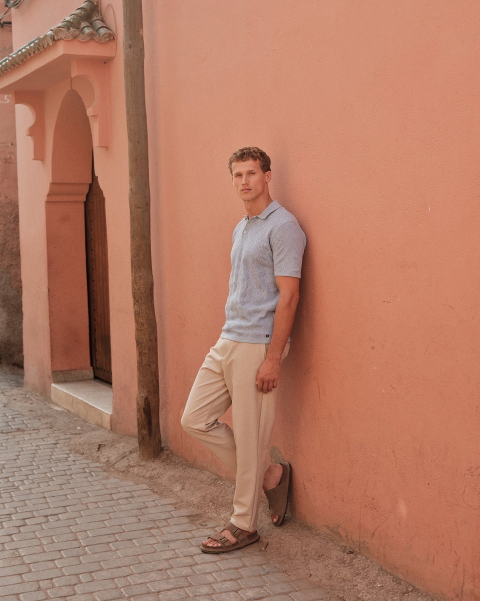 Knitted polo shirt with relief | Blue
