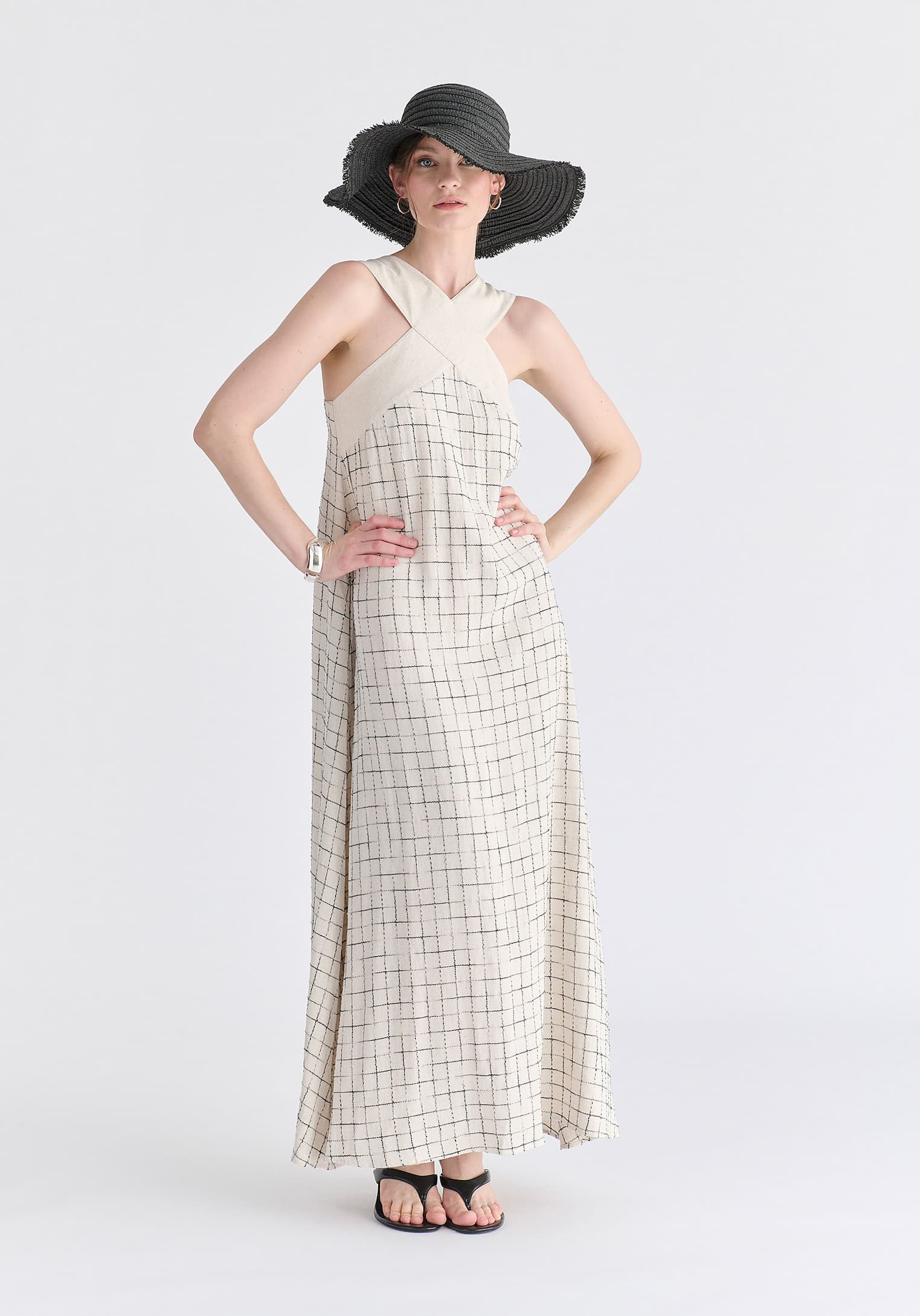 Cross Strap Halterneck Maxi Dress