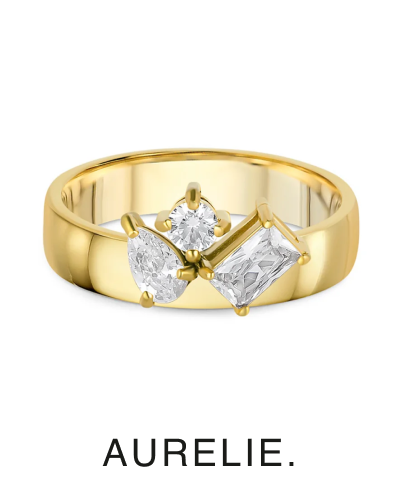 AURELIE.