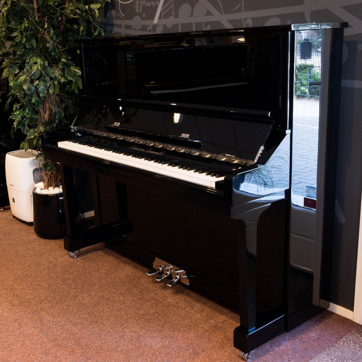 Sebastian Steinwald 131 piano