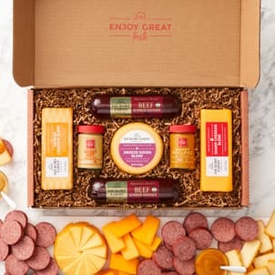 Summer Sausage & Cheese Gift Box