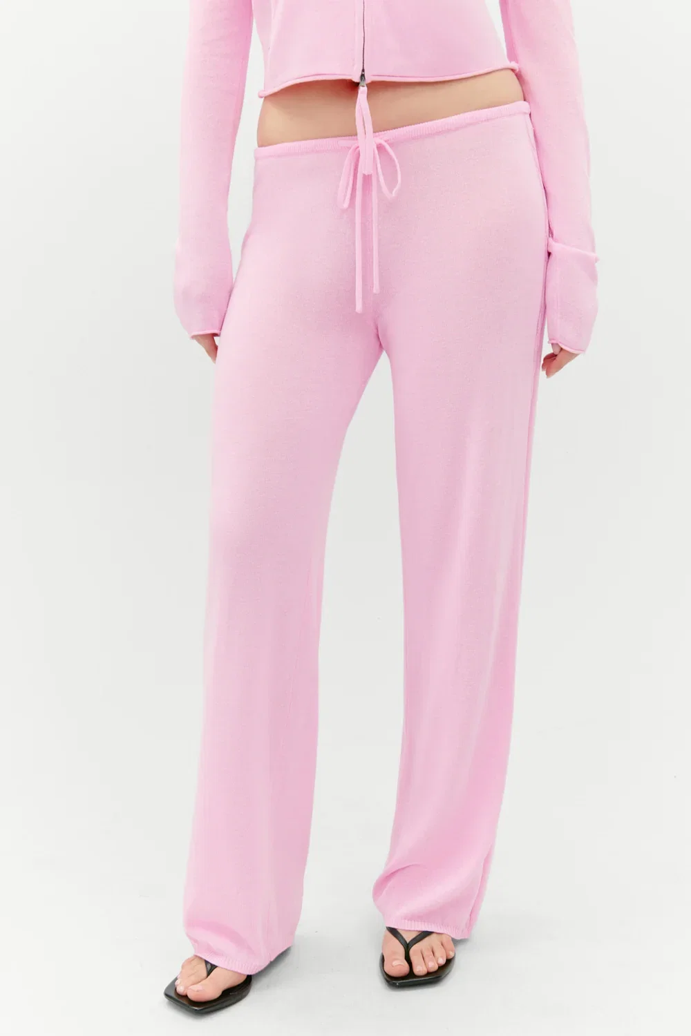 Image of Ela Low Rise Knit Pants - Pink Cloud