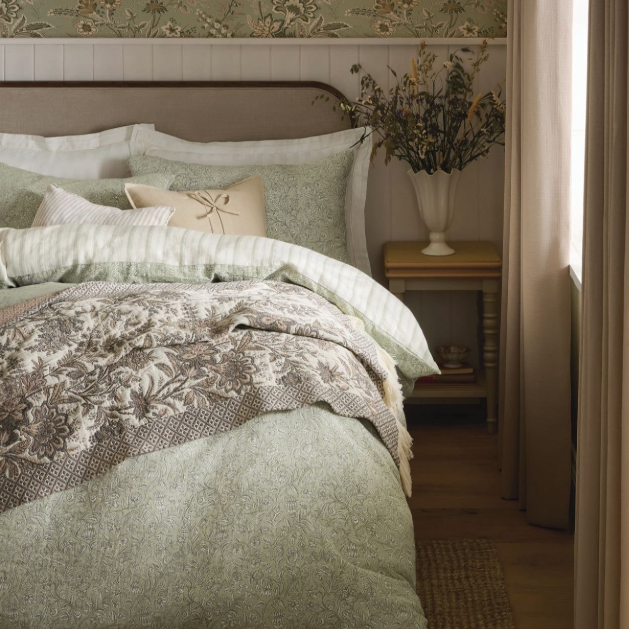 Laura Ashley Elmdon Bedding Set