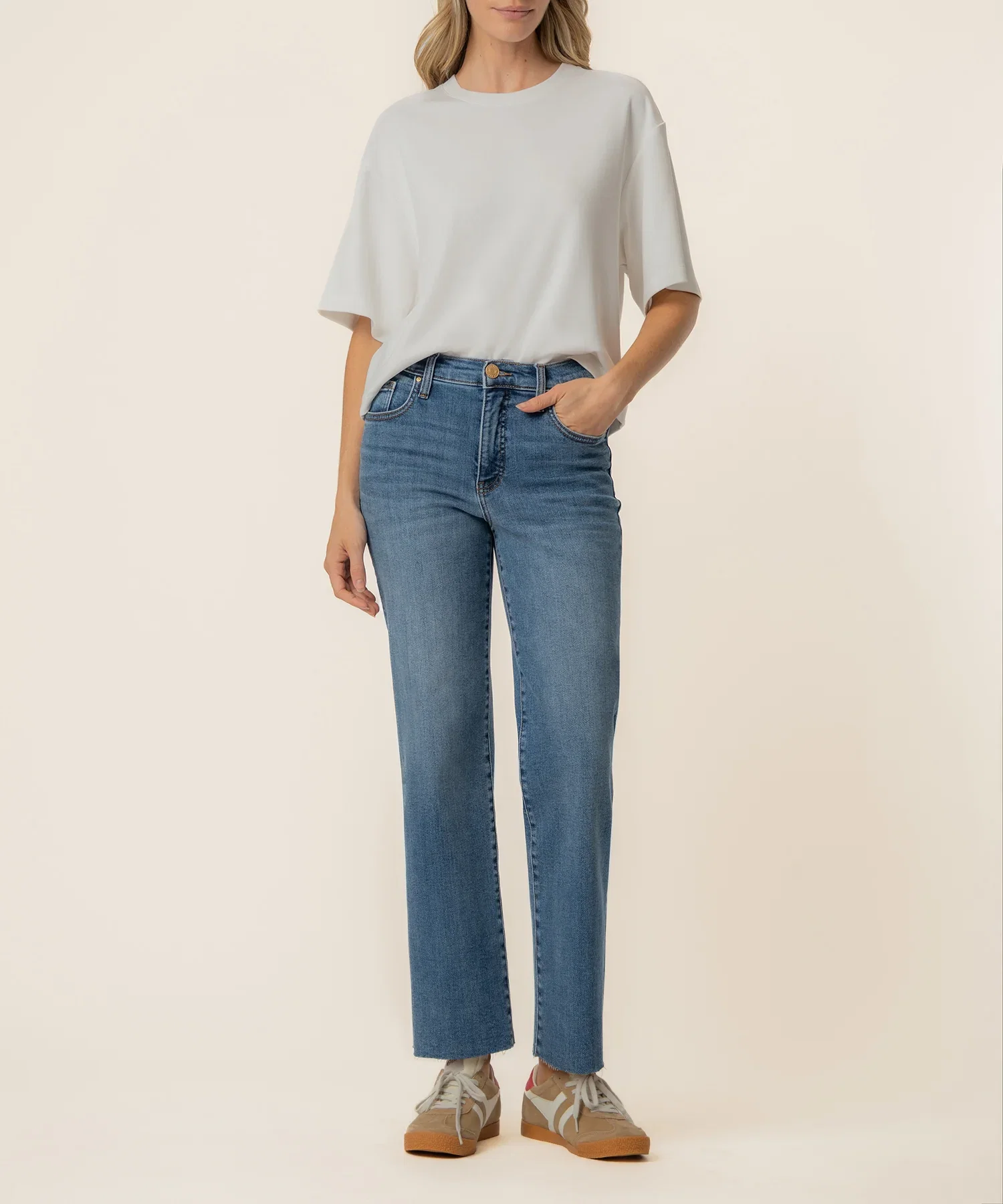 Image of Reina Boxy Tee in White