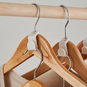 Set of 10 Hanger Clips
