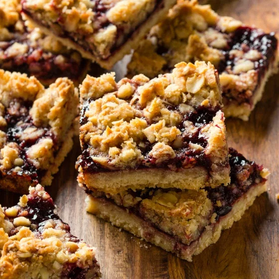 Cherry Streusel Bars 