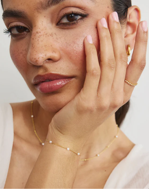 Gold Five Small Pearl Bracelet