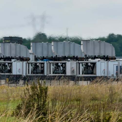Facing Protests, xAI to Phase Out 69 Gas Turbines at Memphis Data Center