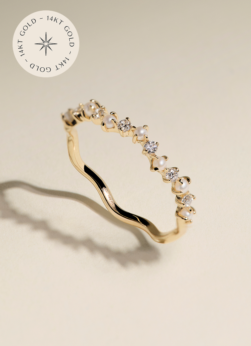 Diamond & Pearl Scalloped Ring in Solid Gold