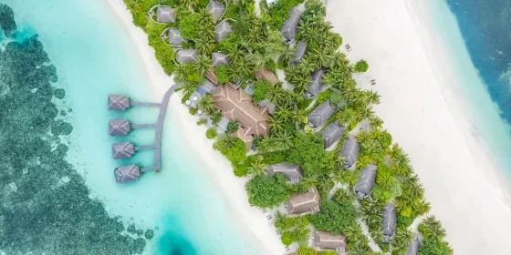 Maldives Your Way: From No Expense-Spared to Under $5k