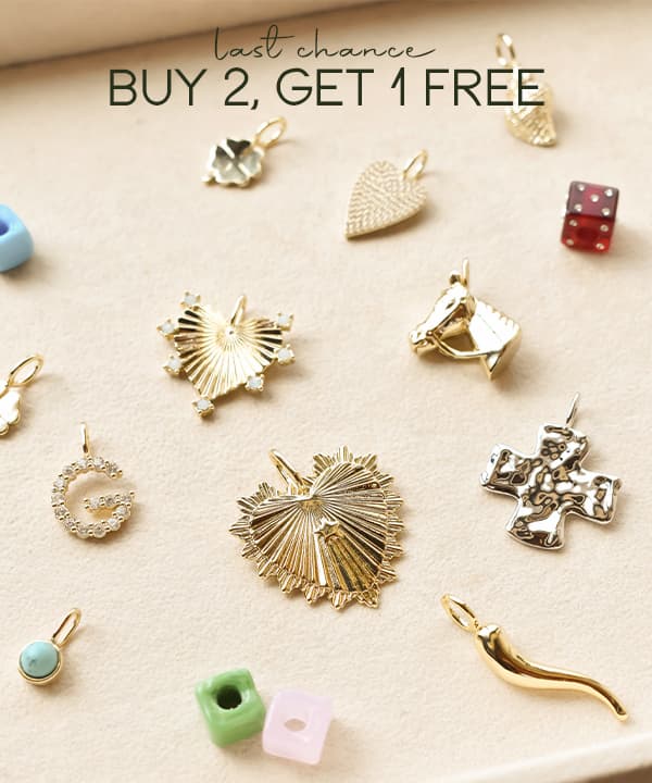 charm bar flat lay