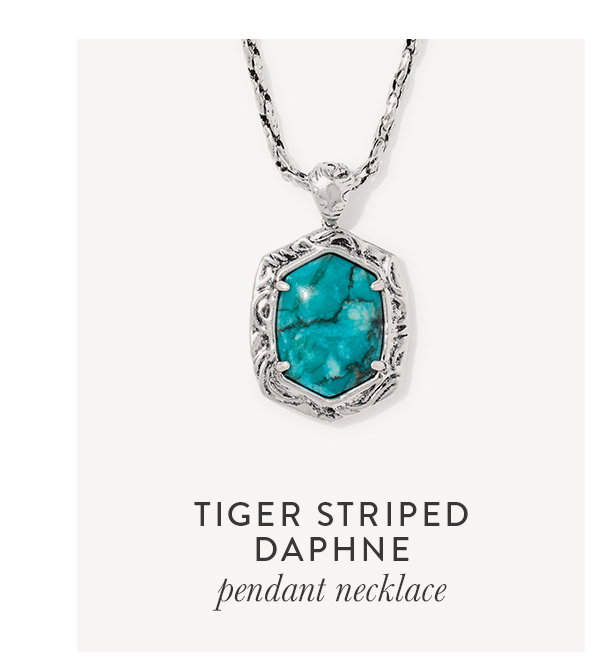 Tiger striped daphne pendant necklace