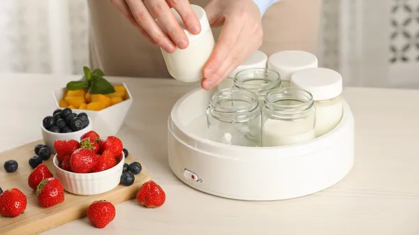 Yaourtière: comparatif pour des yaourts maison sains et durables