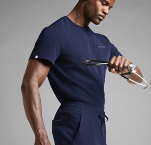 Men's Scrubs >