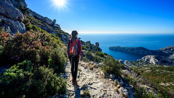 8 indispensables pour partir en randonnée sans danger