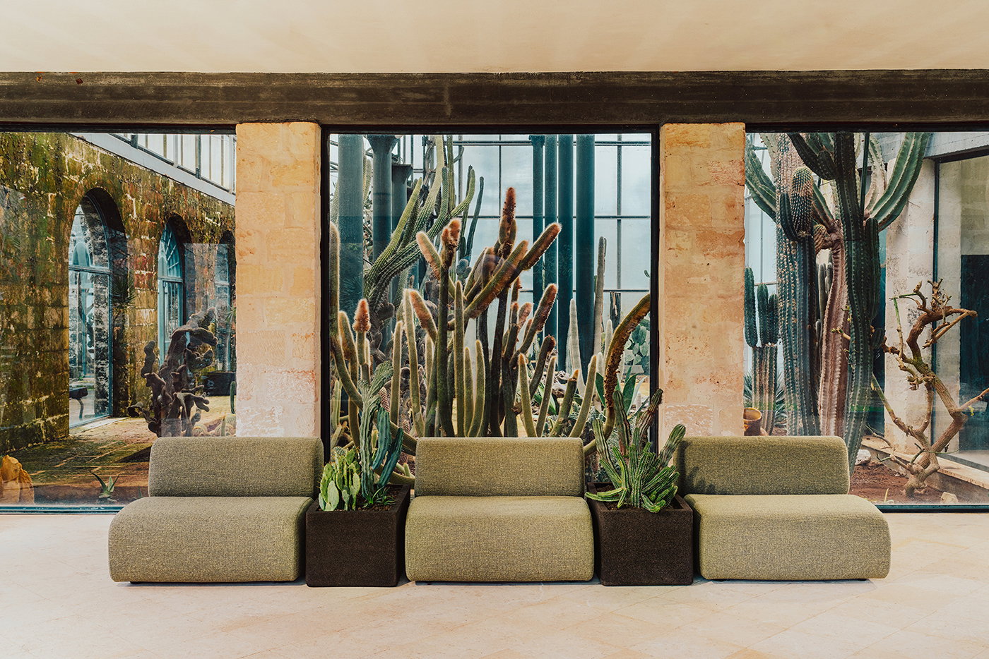 Oasi, the Saba Archipelago for Outdoor Spaces