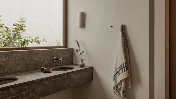 The Mediterranean Bathroom allure, between Tradition and Contemporary Design