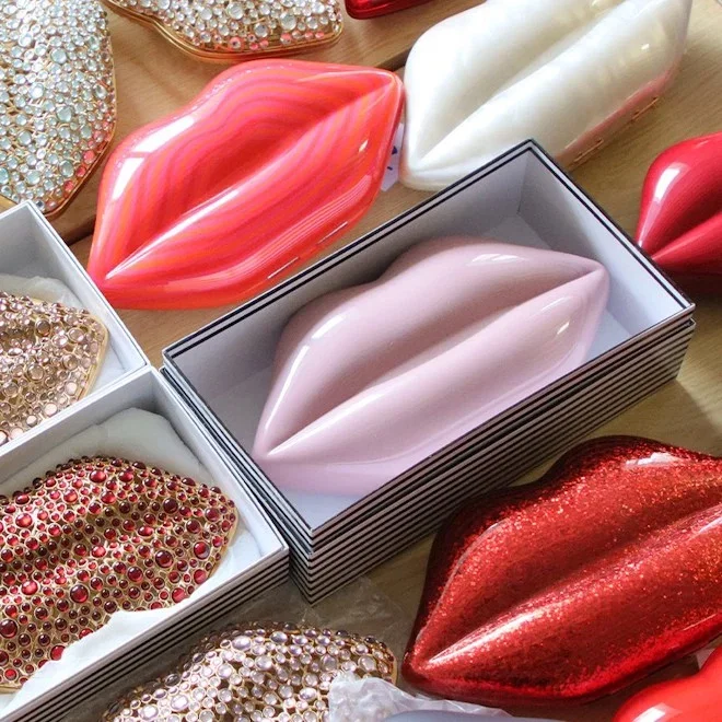 LULU GUINNESS PRELOVED - ARCHIVE LIPS CLUTCH BAGS