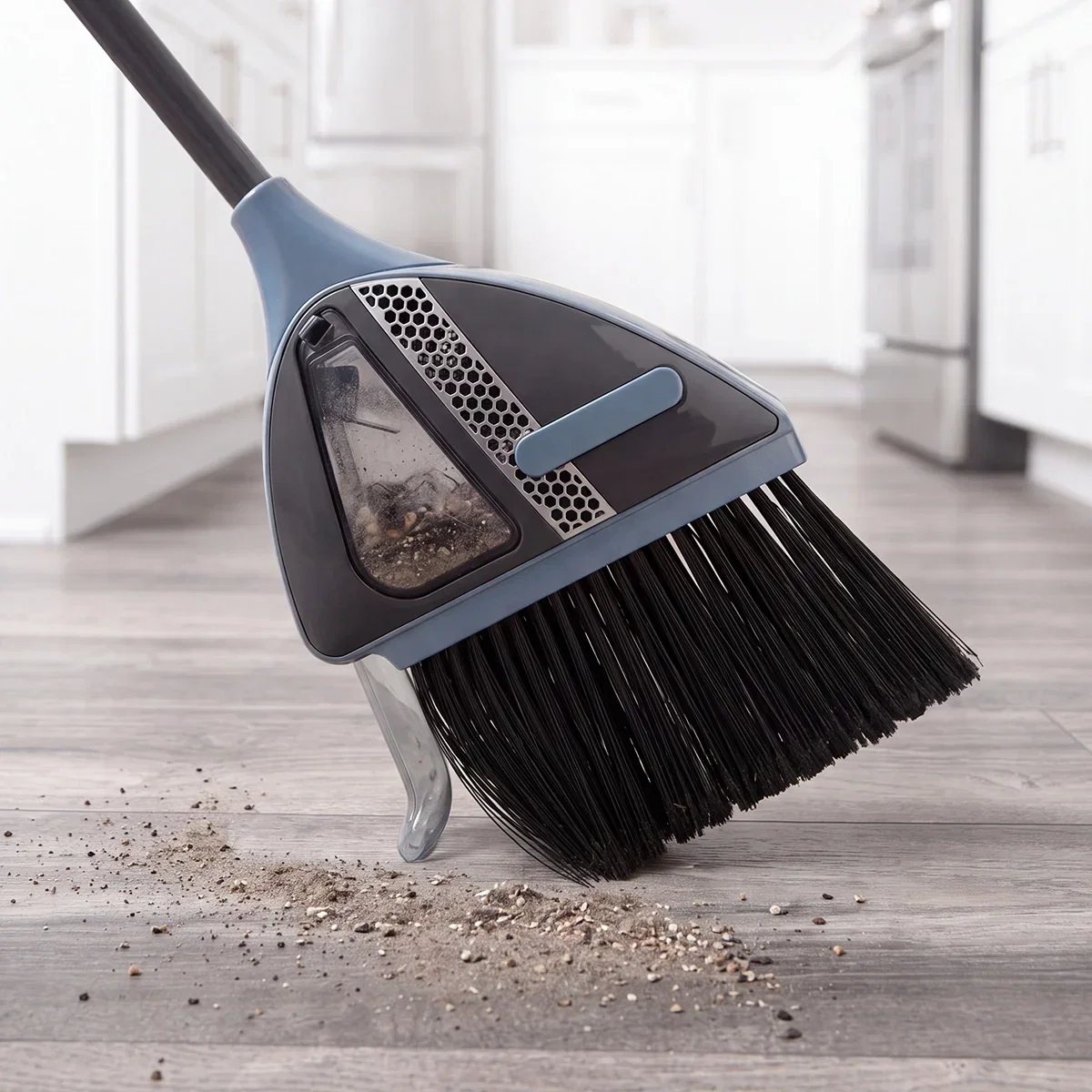 Image of Vacuum Broom