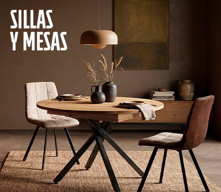 Sillas y mesas