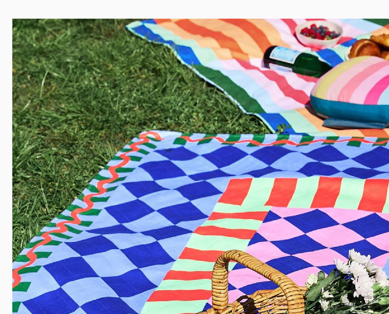 DOCK & BAY PICNIC BLANKET BRIGHT SIDE UP