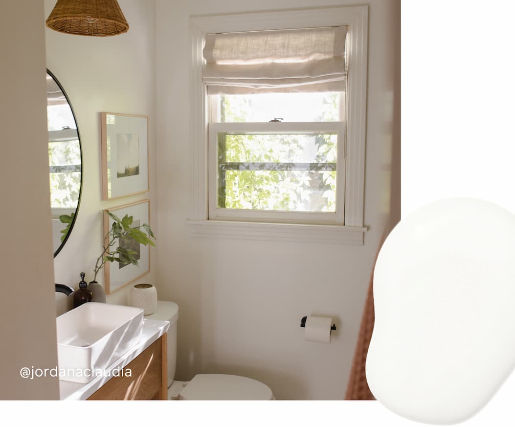 Bathroom featuring Whipped paint color