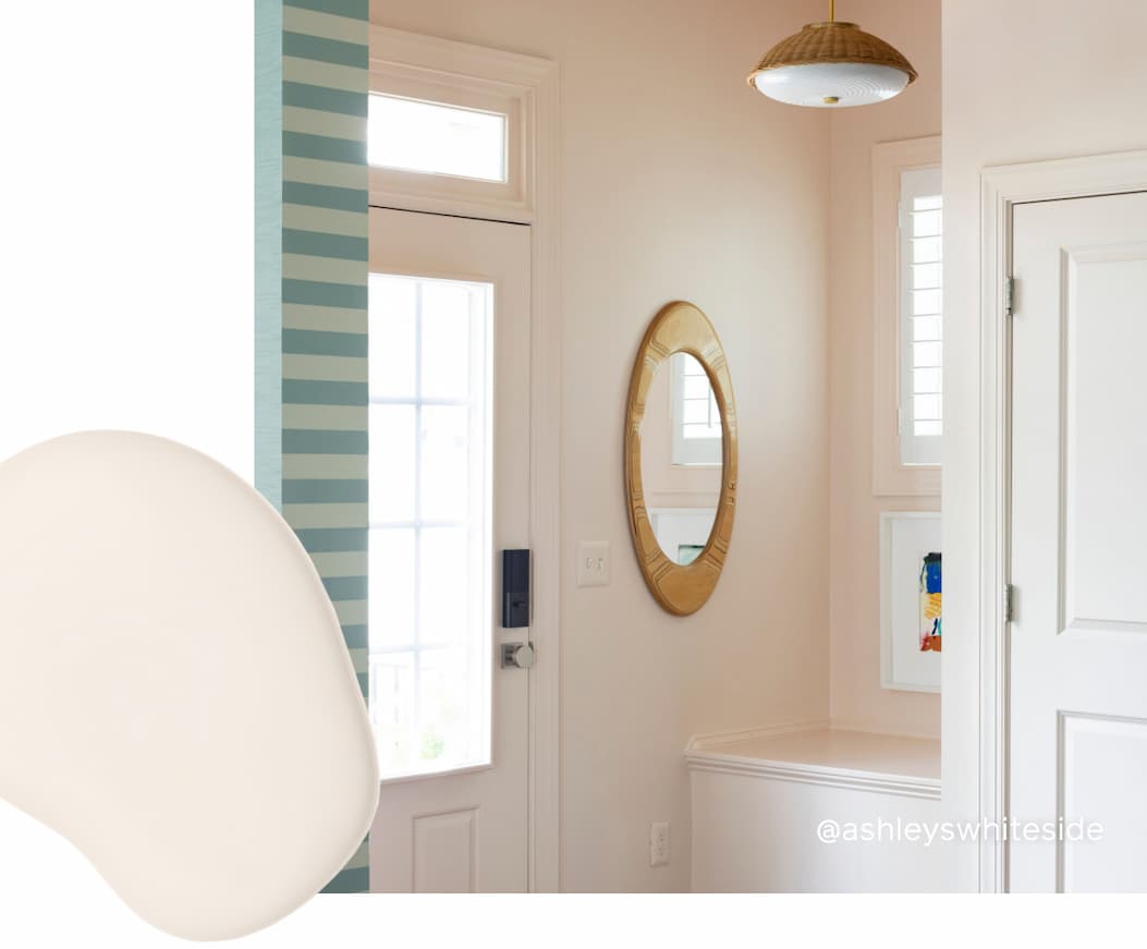 Entryway featuring Wing It paint color