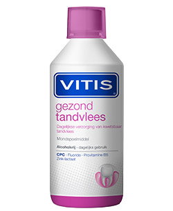 VITIS mouthwash bottle with purple cap and base, 'gezond tandvlees' label indicating healthy gums, alcohol-free fluoride formula