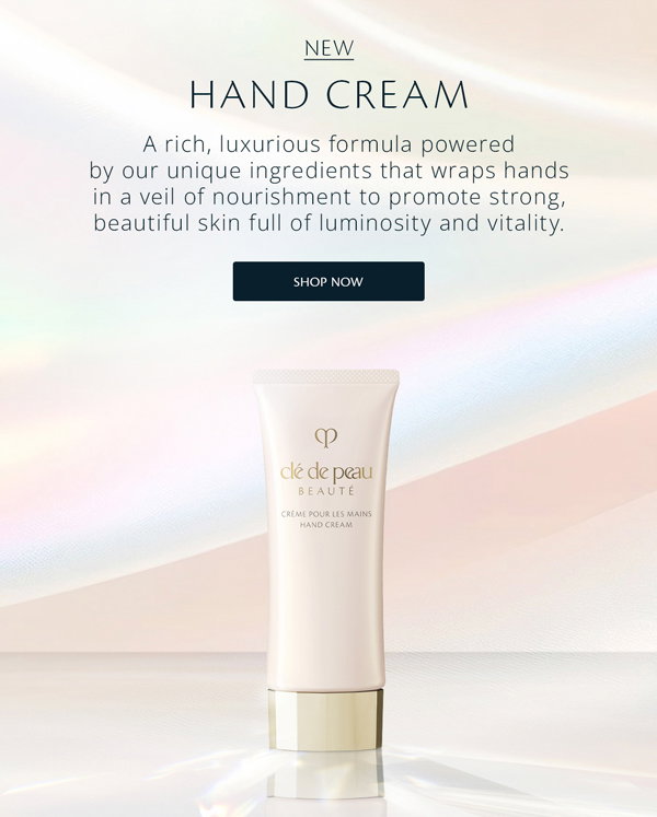 A rich, luxurious formula powered by our unique ingredients that wraps hands in a veil of nourishment to promote strong, beautiful skin full of luminosity and vitality.