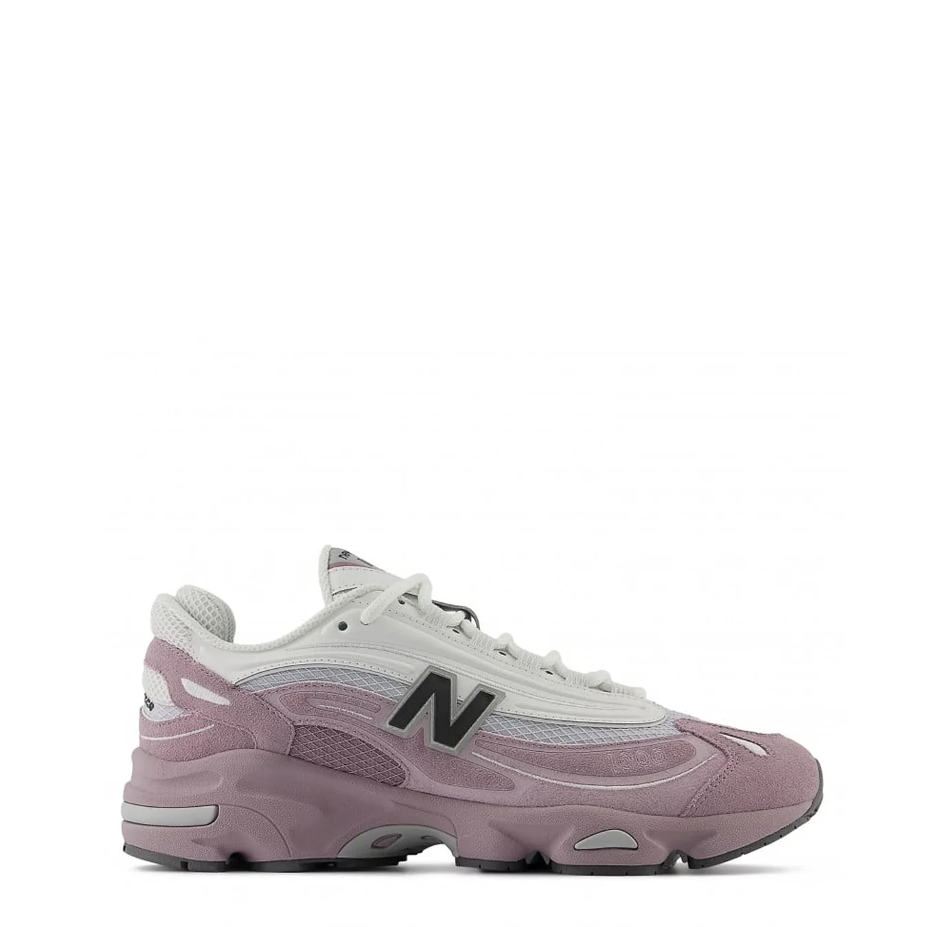 Image of New Balance Womens M1000 Trainer Ice Wine / Black