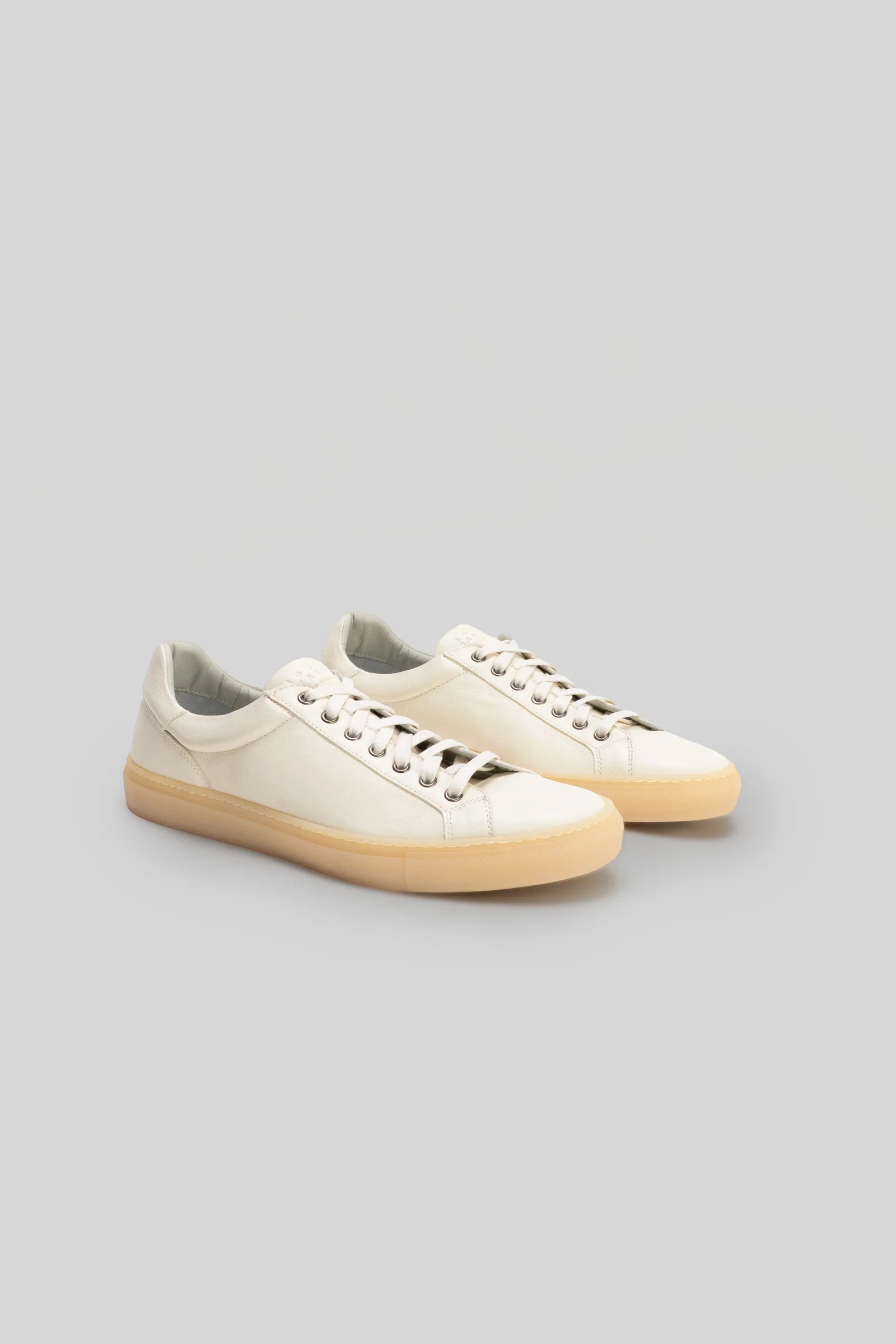 Image of Terrence Washed Leather Sneaker