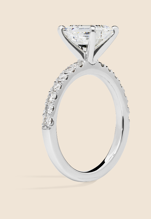 Let’s help you find an engagement ring.