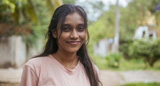 Anne (20) in Sri Lanka