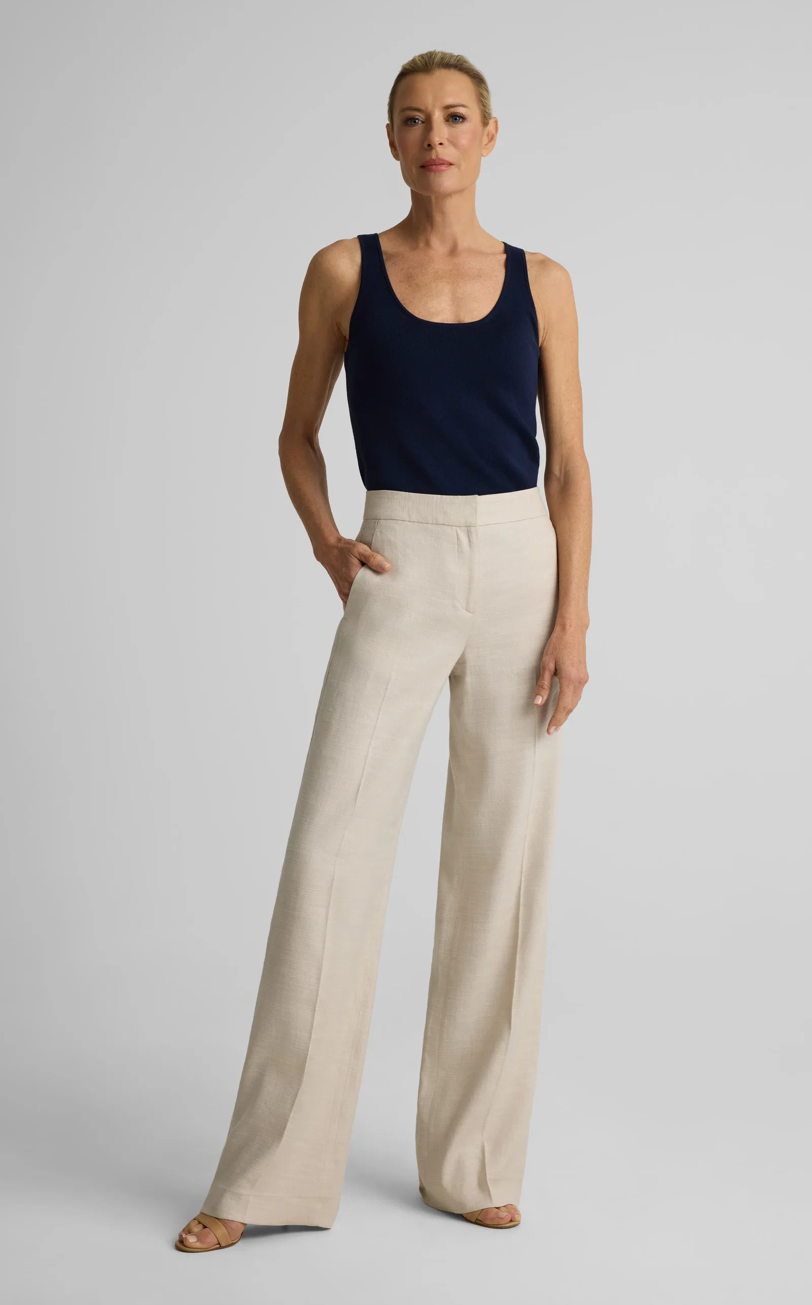 Image of Maddie Pant In Stretch Linen Twill