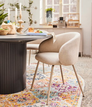 ACTONA GROUP Esszimmerstuhl 2er Set, gepolstert mit Armlehne in beige.  
