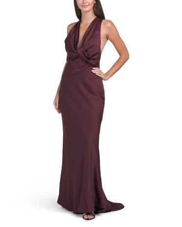 https://tjmaxx.tjx.com/store/jump/product/Sleeveless-Demi-Gown/1001229374
