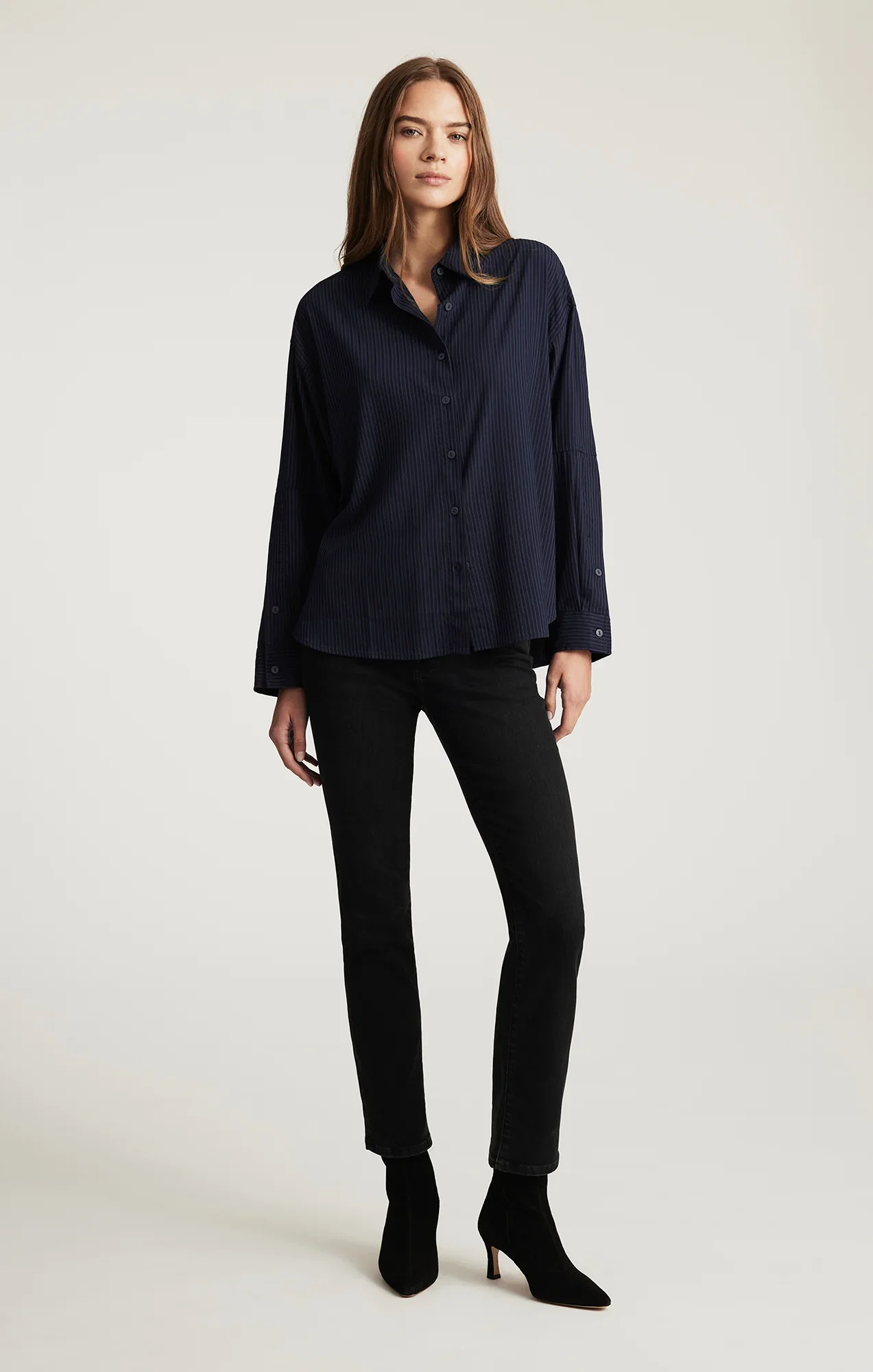 Image of KENDRA STRAIGHT LEG IN DARK SMOKE FLEX BLUE