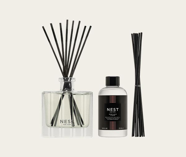 ROSE NOIR & OUD