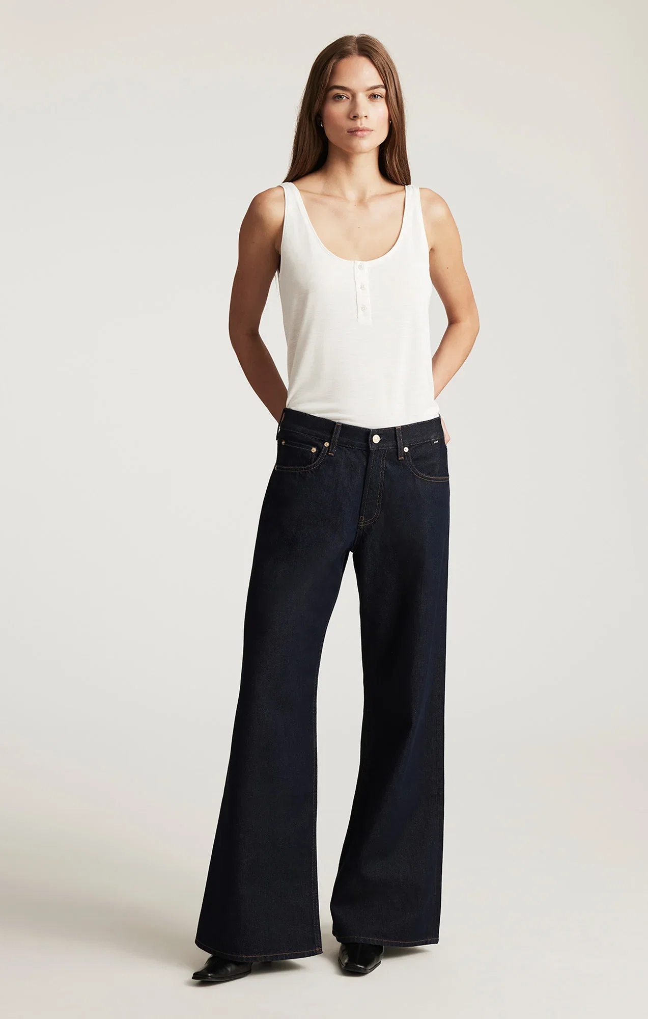 Image of SANDY WIDE LEG IN RINSE CLASSIC DENIM