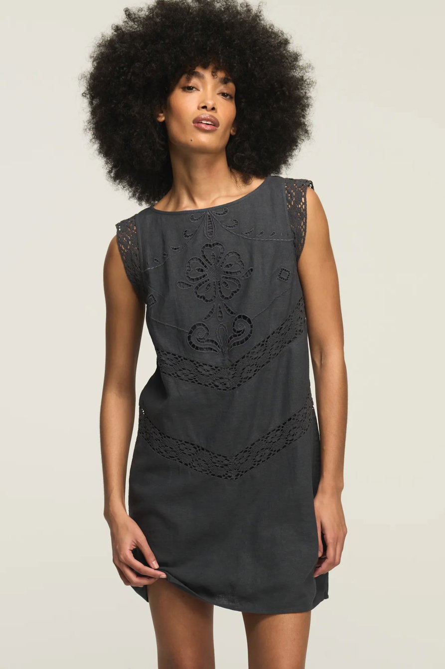 Image of Lucky Brand Schiffli Shift Dress - Women's Clothing Dresses in Bright White