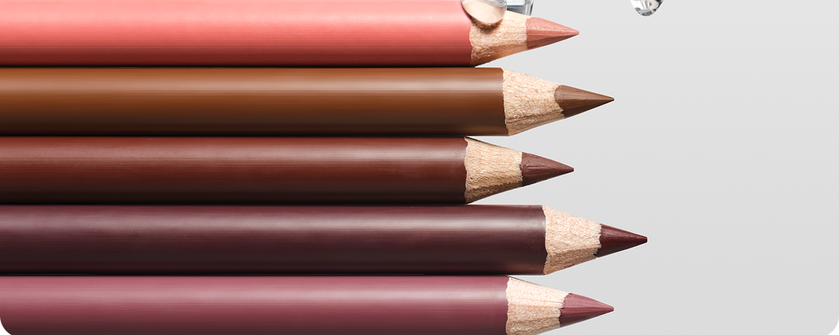 Two products. Two steps. For your most high-shine lip look yet.