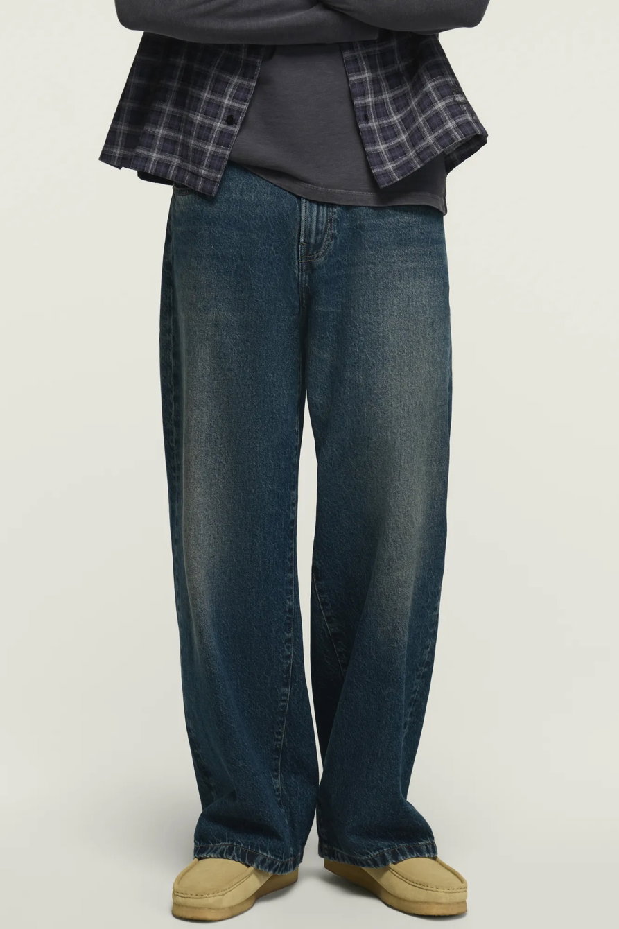 Image of Lucky Brand Super Baggy - Men's Pants in Hyperion