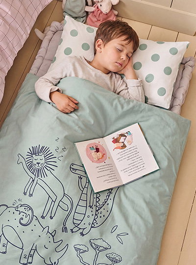 Customisable cotton sleeping bag - sage green