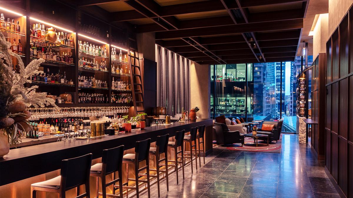 Award-Winning Melbourne CBD Manhattan-Style Escape with A$150 Dining Credit 