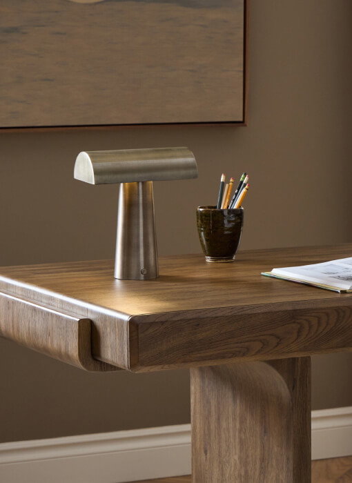 Lumo Table Lamp