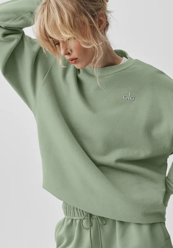 The Crew Neck