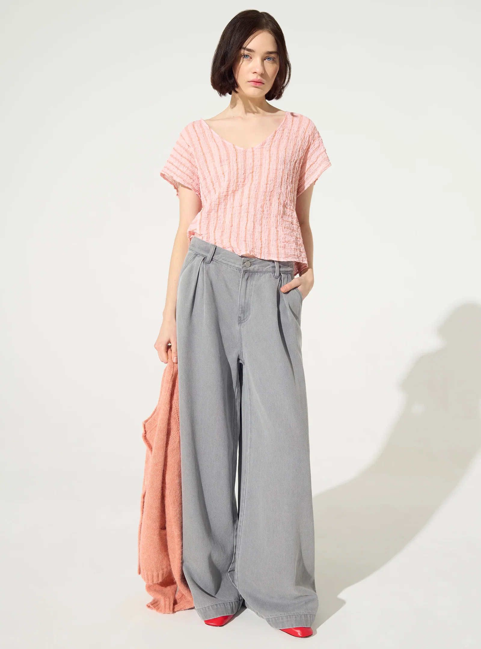Image of Blouse ajustée en coton rose