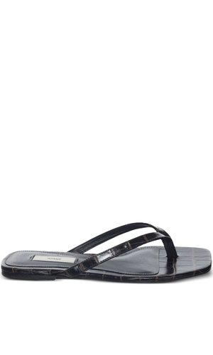 Leather flat thong sandals