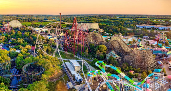 Six Flags Great America Single Day Tickets – 46% Off